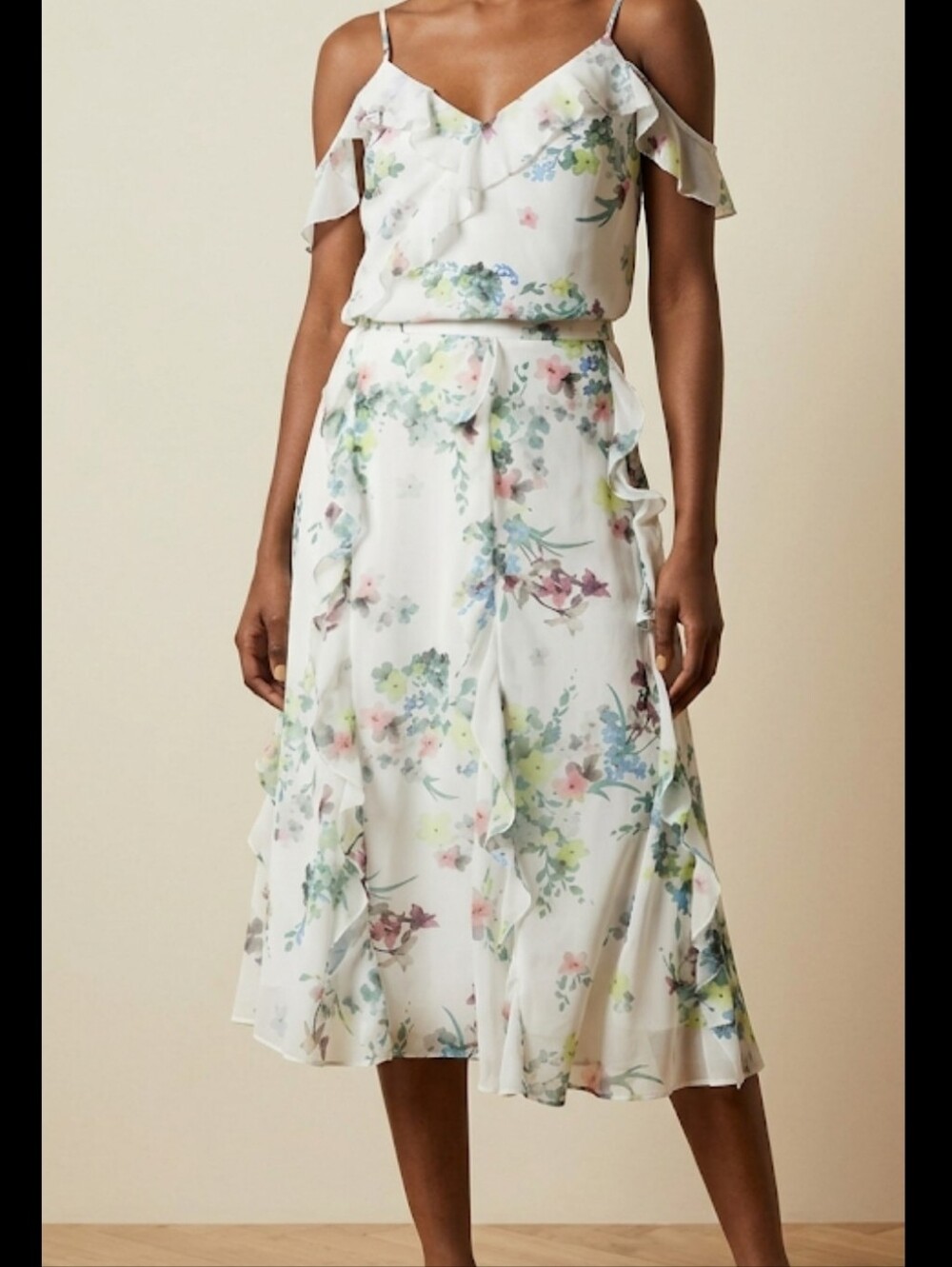 Ted Baker ruffled skirt Pergola print. Size 0-2